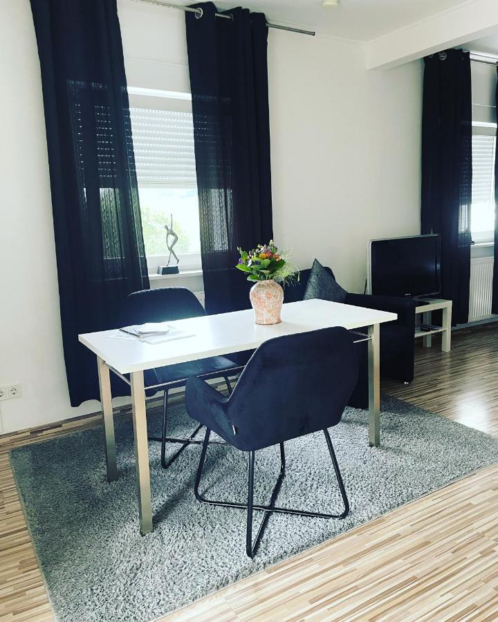 Maxhof Trier Apartment ภายนอก รูปภาพ
