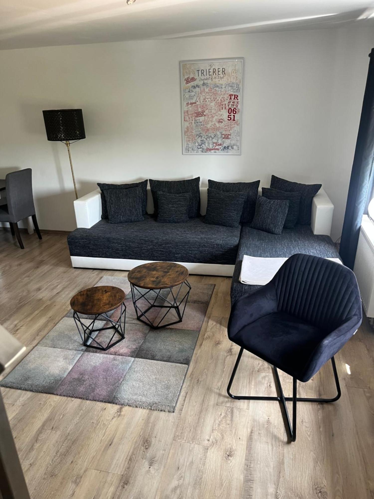 Maxhof Trier Apartment ภายนอก รูปภาพ